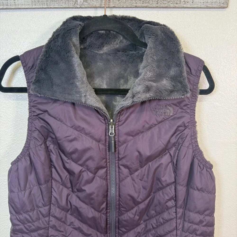 The North Face Mossbud Reversible Faux Fur Lined Vest Medium Purple Athleisure - Picture 9 of 15